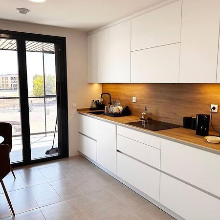 Apartamento De Cuatro Habitaciones En Talavera Talavera de la Reina Exteriör bild